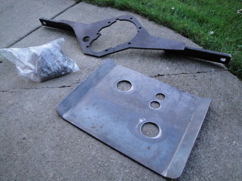 Toyota Flatbelly Dual Transfer Case Crossmber With Skidplate | Pirate 4x4