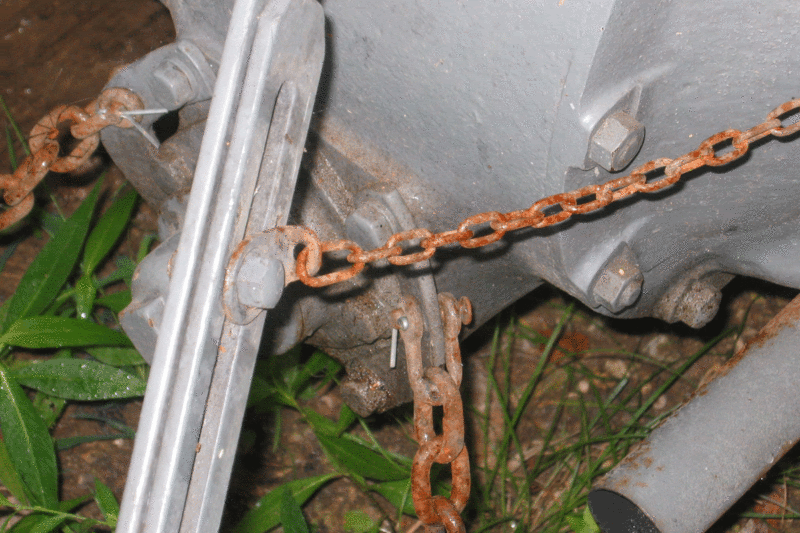 safty-chain2.gif